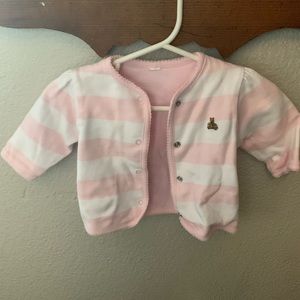 Gap reversible jacket